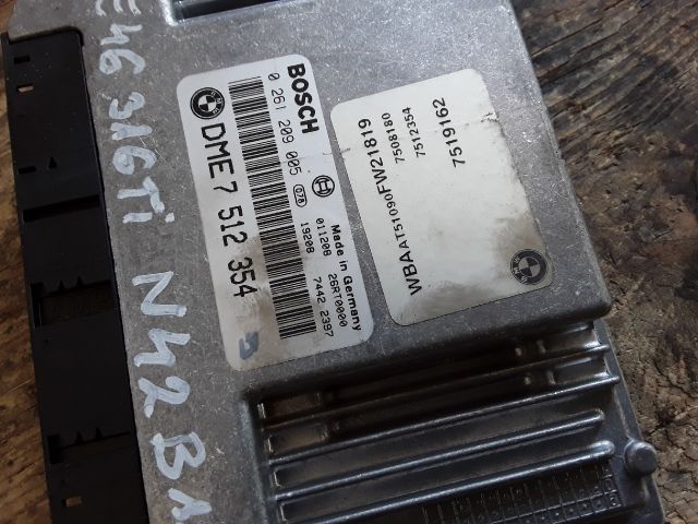 bontott BMW 3 E46 COMPACT Motorvezérlő