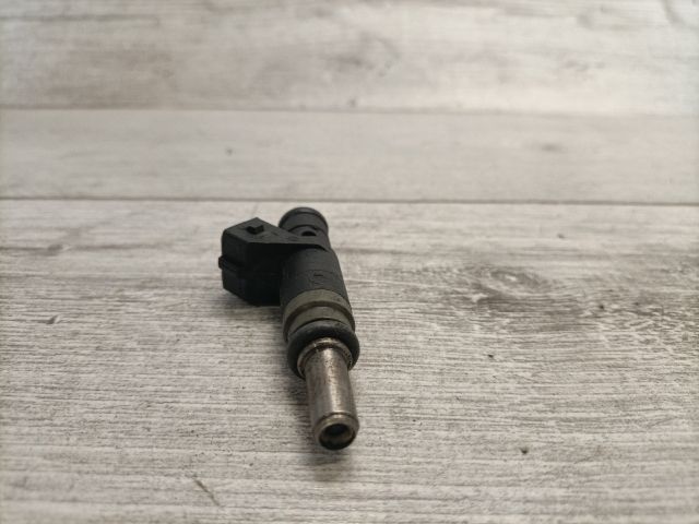 bontott BMW 3 E46 COMPACT Porlasztó (1 db)