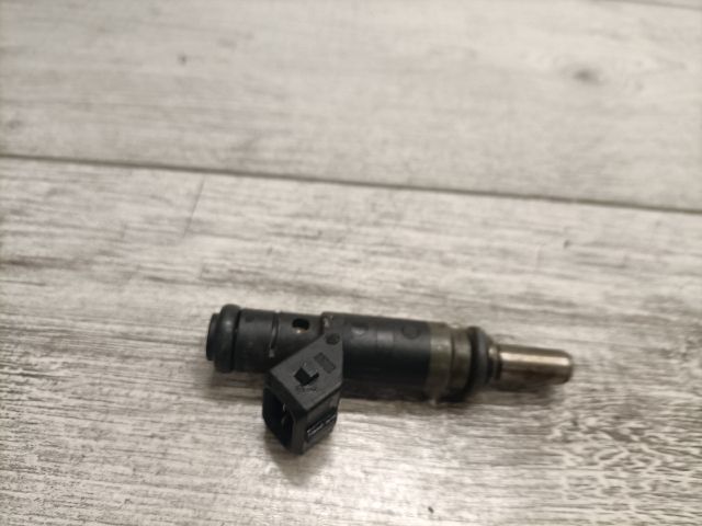 bontott BMW 3 E46 COMPACT Porlasztó (1 db)