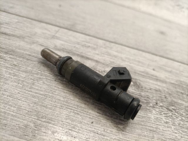 bontott BMW 3 E46 COMPACT Porlasztó (1 db)