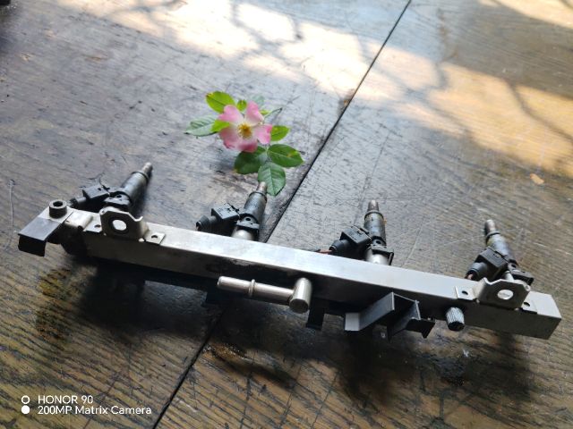 bontott BMW 3 E46 COMPACT Porlasztó Sor / Híd