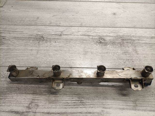 bontott BMW 3 E46 COMPACT Porlasztó Sor / Híd