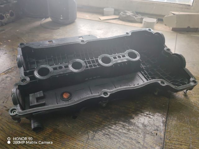 bontott BMW 3 E46 COMPACT Szelepfedél