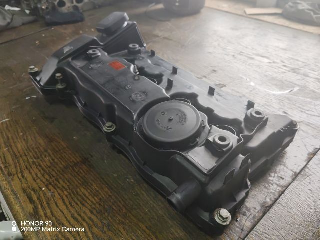 bontott BMW 3 E46 COMPACT Szelepfedél