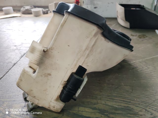 bontott BMW 3 E46 COMPACT Ablakmosó Tartály