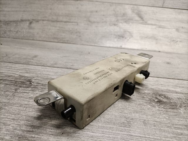 bontott BMW 3 E46 COMPACT Antenna Erősítő