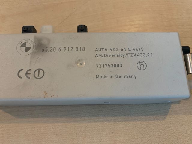 bontott BMW 3 E46 COMPACT Antenna Erősítő