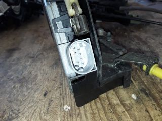 bontott BMW 3 E46 COMPACT Bal első Ajtózár