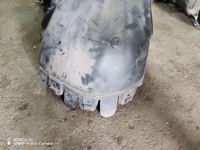 bontott BMW 3 E46 COMPACT Bal első Első Dobbetét (Kerékjárati, Műanyag)