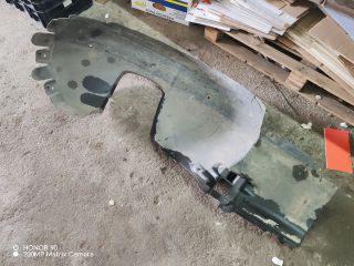 bontott BMW 3 E46 COMPACT Bal első Első Dobbetét (Kerékjárati, Műanyag)