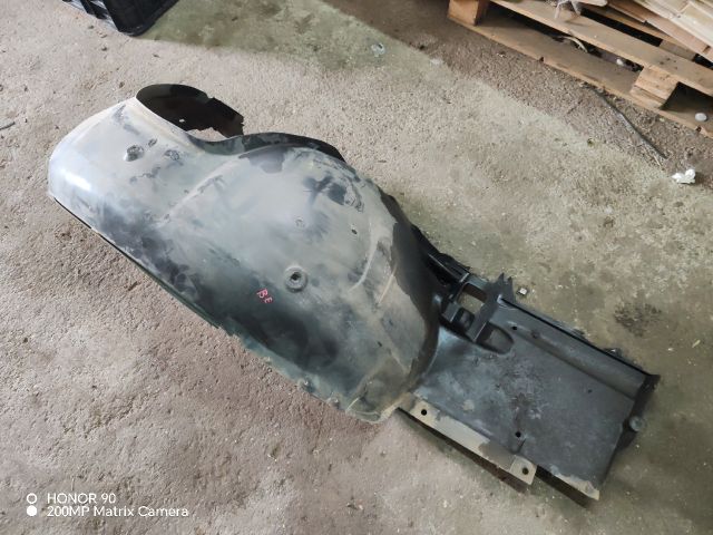 bontott BMW 3 E46 COMPACT Bal első Első Dobbetét (Kerékjárati, Műanyag)