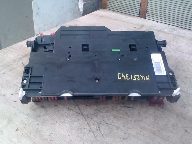 bontott BMW 3 E46 COMPACT Biztosítéktábla Utastér