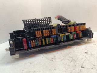 bontott BMW 3 E46 COMPACT Biztosítéktábla Utastér