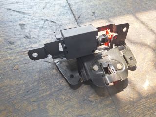 bontott BMW 3 E46 COMPACT Csomagtérajtó Zárszerkezet