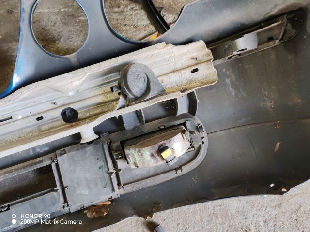 bontott BMW 3 E46 COMPACT Első Lökhárító (Részeivel)