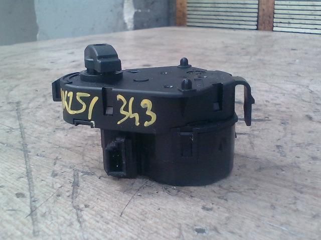 bontott BMW 3 E46 COMPACT Fűtés Állító Motor