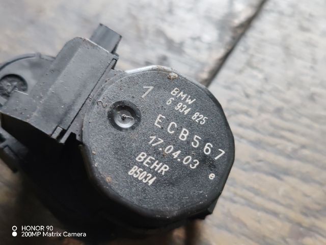 bontott BMW 3 E46 COMPACT Fűtés Állító Motor