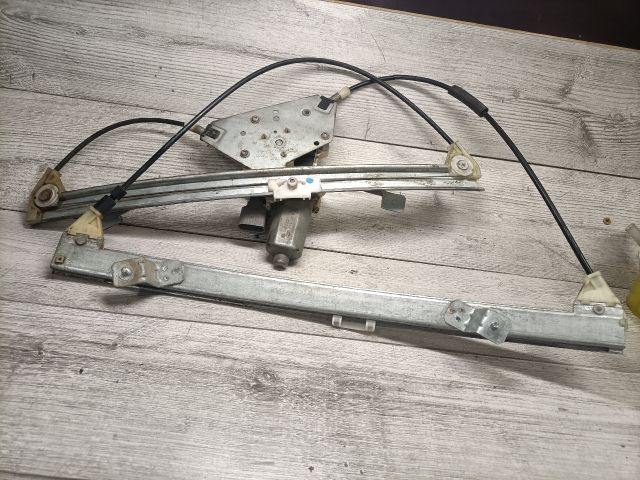 bontott BMW 3 E46 COMPACT Jobb első Ablakemelő Szerkezet (Elektromos)