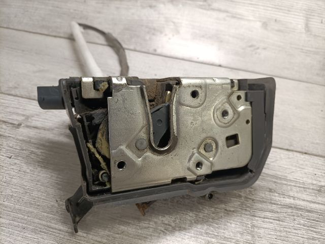 bontott BMW 3 E46 COMPACT Jobb első Ajtózár