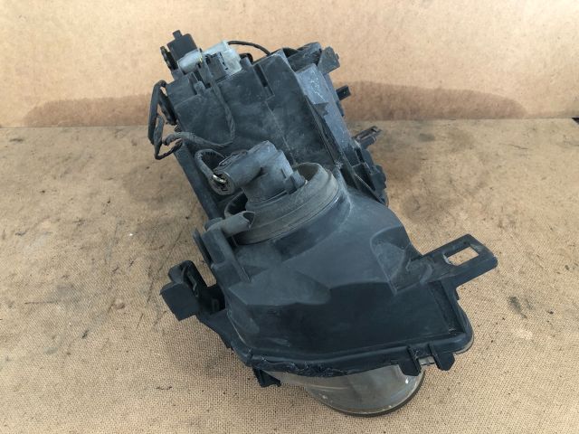 bontott BMW 3 E46 COMPACT Jobb Fényszóró