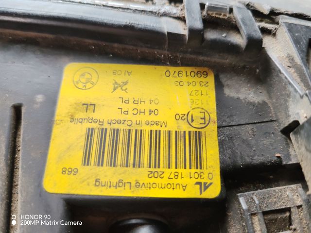 bontott BMW 3 E46 COMPACT Jobb Fényszóró