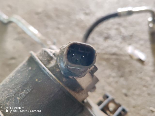 bontott BMW 3 E46 COMPACT Klíma Párátlanító Tartály