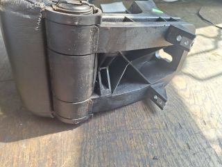 bontott BMW 3 E46 COMPACT Könyöklő