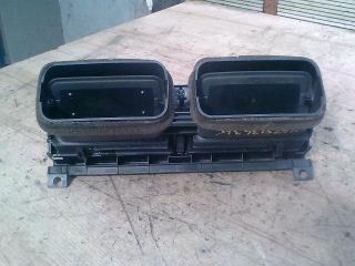 bontott BMW 3 E46 COMPACT Középső Szellőző