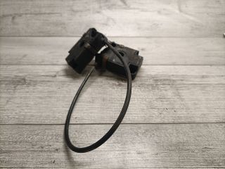 bontott BMW 3 E46 COMPACT Motorháztető Zárszerkezet