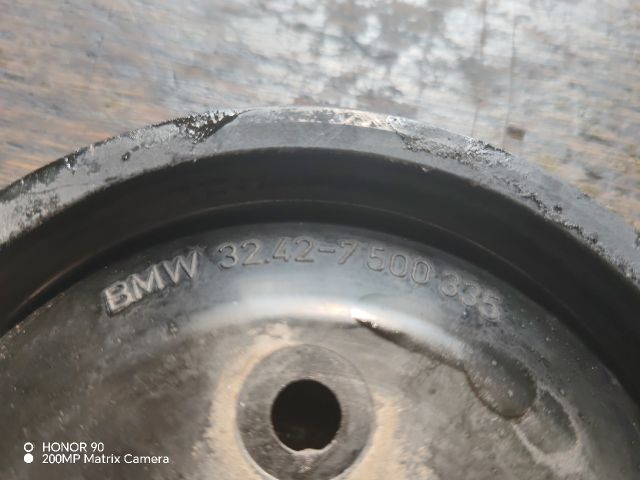 bontott BMW 3 E46 COMPACT Szervó Szivattyú Szíjtárcsa