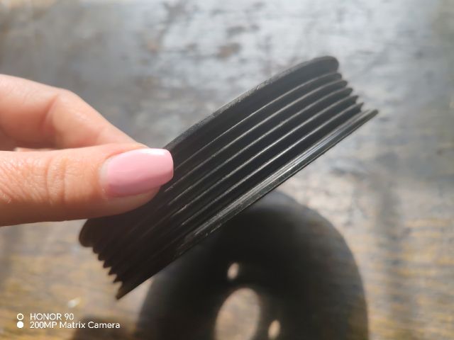 bontott BMW 3 E46 COMPACT Szervó Szivattyú Szíjtárcsa