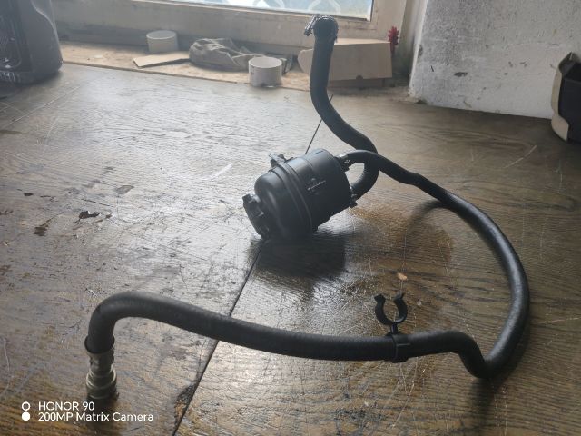 bontott BMW 3 E46 COMPACT Szervóolaj Tartály