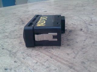 bontott BMW 3 E46 COMPACT Vészvillogó Kapcsoló