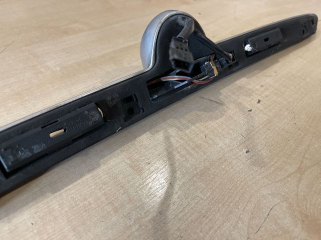 bontott BMW 3 E46 Csomagtér Nyitó Kar / Gomb