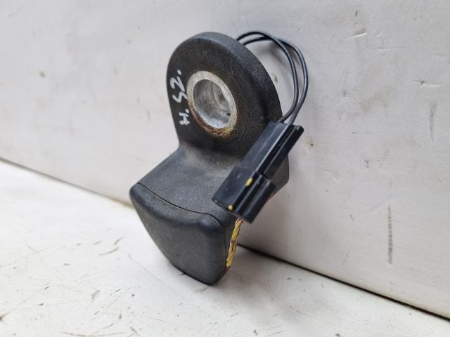 bontott BMW 3 E46 Csomagtér Nyitó Kar / Gomb