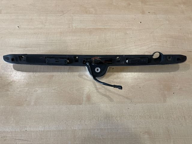 bontott BMW 3 E46 Csomagtér Nyitó Kar / Gomb