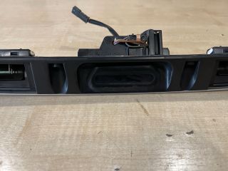 bontott BMW 3 E46 Csomagtér Nyitó Kar / Gomb
