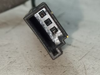 bontott BMW 3 E46 Csomagtér Nyitó Kar / Gomb