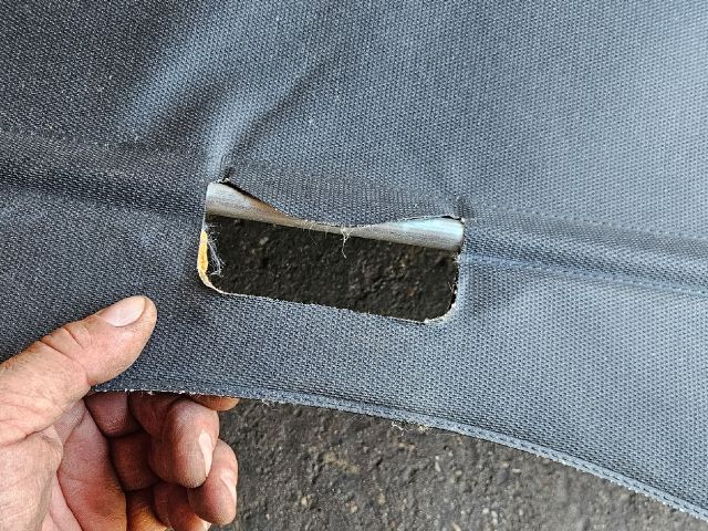 bontott BMW 3 E46 Csomagtér Roló