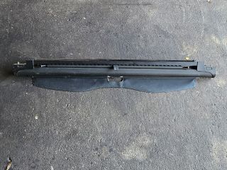 bontott BMW 3 E46 Csomagtér Roló