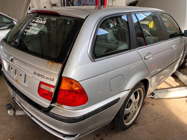 bontott BMW 3 E46 Csomagtér Roló