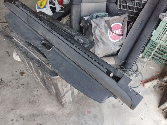 bontott BMW 3 E46 Csomagtér Roló