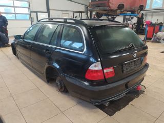 bontott BMW 3 E46 Csomagtér Roló