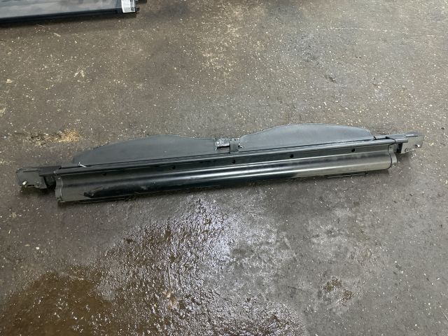 bontott BMW 3 E46 Csomagtér Roló