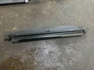 bontott BMW 3 E46 Csomagtér Roló