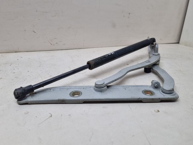 bontott BMW 3 E46 Csomagtérajtó Bal Zsanér