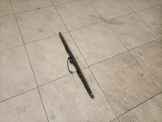 bontott BMW 3 E46 Csomagtérajtó Díszléc