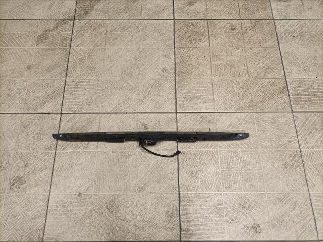 bontott BMW 3 E46 Csomagtérajtó Díszléc