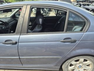 bontott BMW 3 E46 Csomagtérajtó (Részeivel)