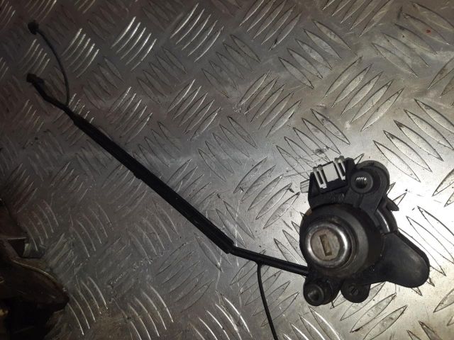 bontott BMW 3 E46 Csomagtérajtó Zárbetét